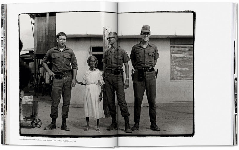 Annie Leibovitz: The Early Years, 1970-1983-Annie Leibovitz-lobo nosara