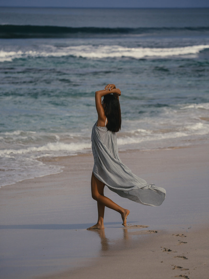 Breeze Beach Dress - Black Stripes-The Handloom-lobo nosara