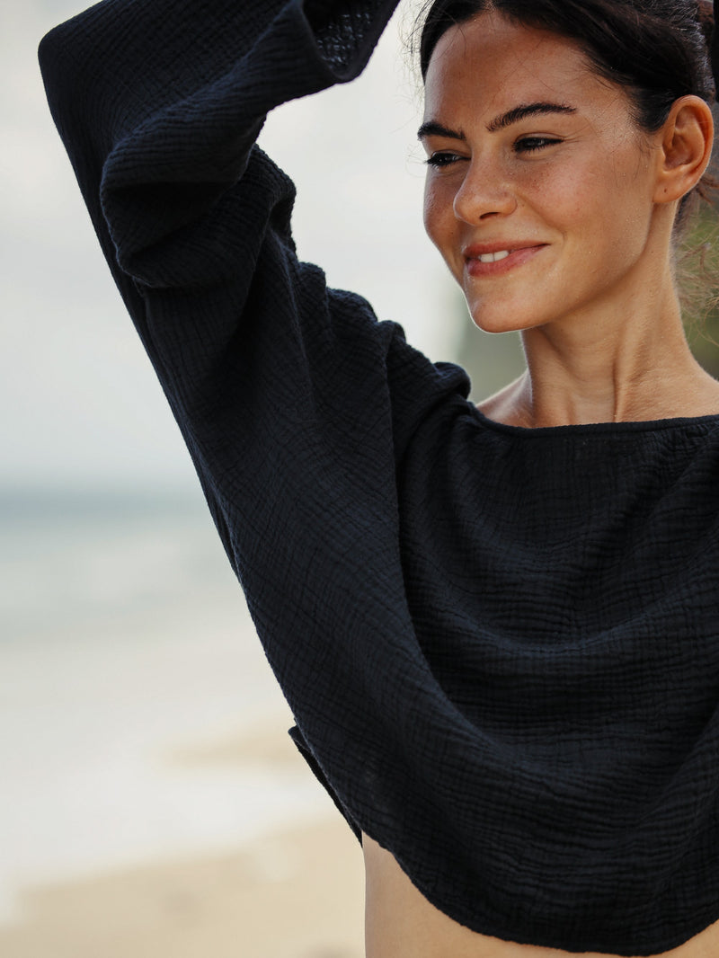 Echo Crop Top - Black-The Handloom-lobo nosara