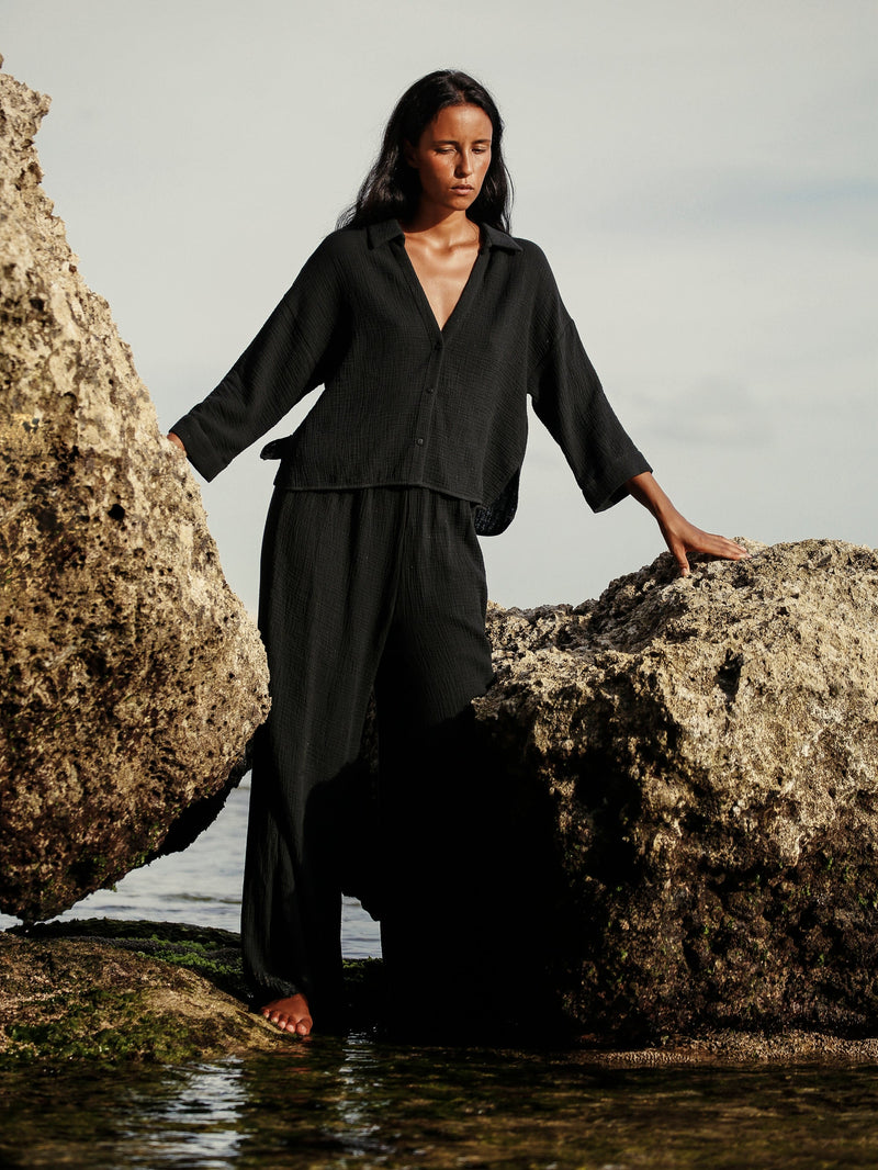Echo Mini Shirt - Black-The Handloom-lobo nosara