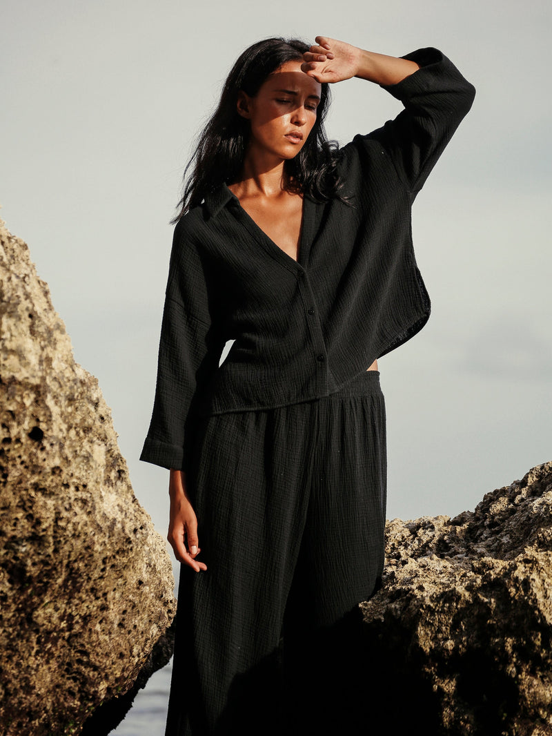 Echo Mini Shirt - Black-The Handloom-lobo nosara