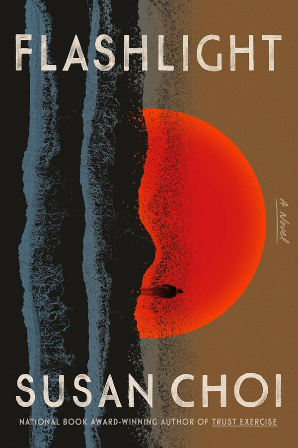 Flashlight-Susan Choi-lobo nosara