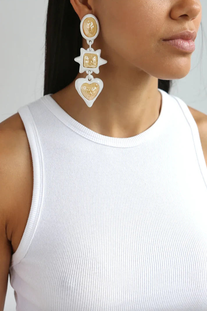 Foxy Brown White Earrings-Corazon de Piña-lobo nosara