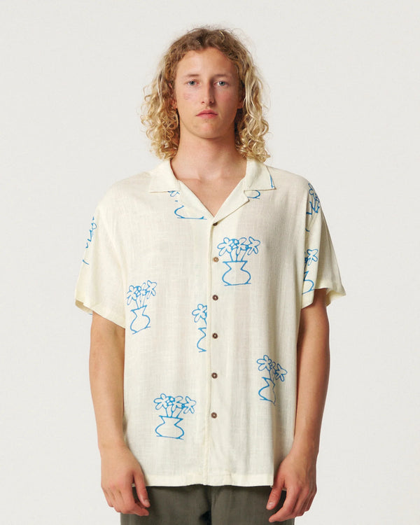 Mellow Resort Shirt-THE CRITICAL SLIDE SOCIETY-lobo nosara