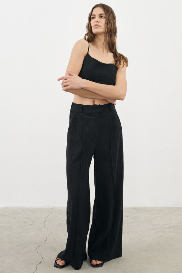 Pera Pants - Black-The Handloom-lobo nosara