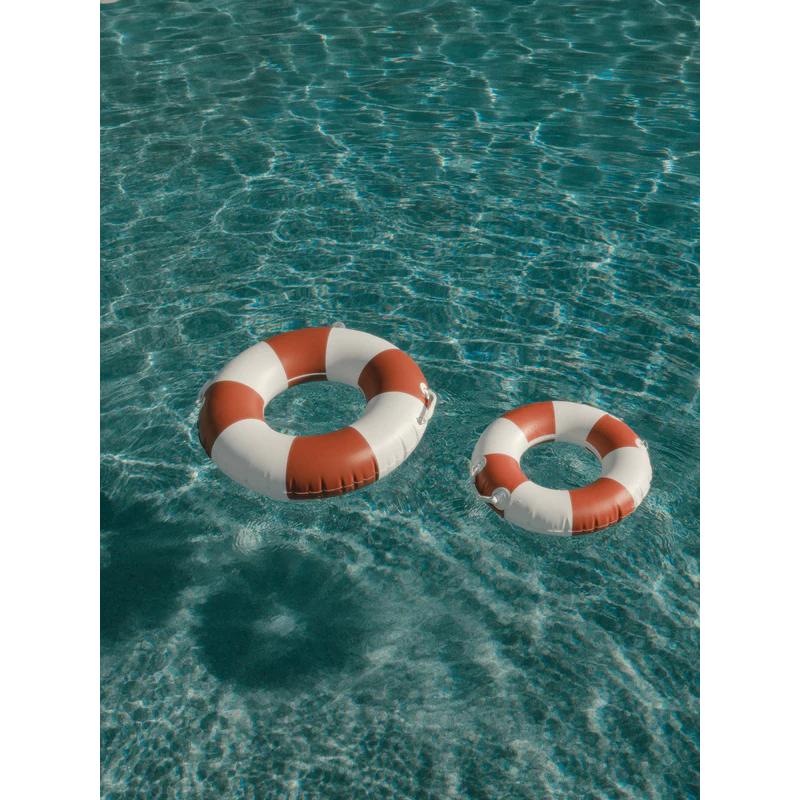 The Classic Pool Float - Small - Le Sirenuse-Business & Pleasure-lobo nosara