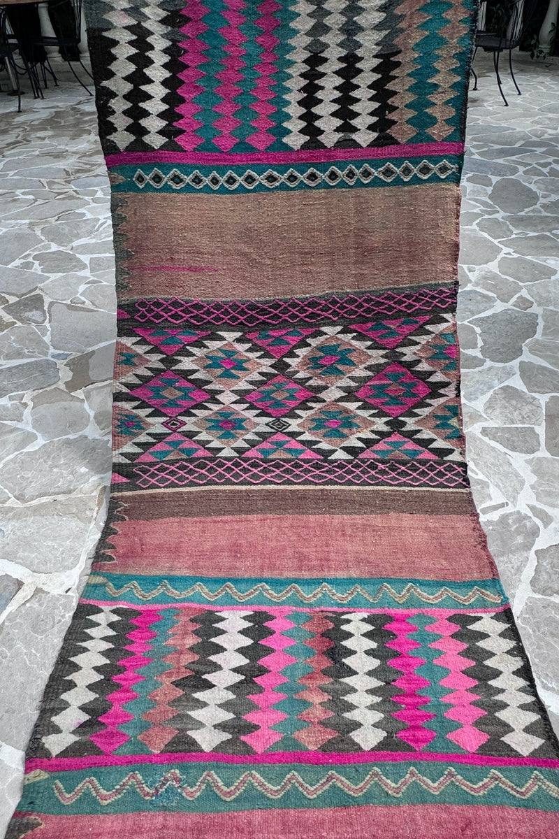 Vintage Moroccan Kilim Rug-lobo-lobo nosara