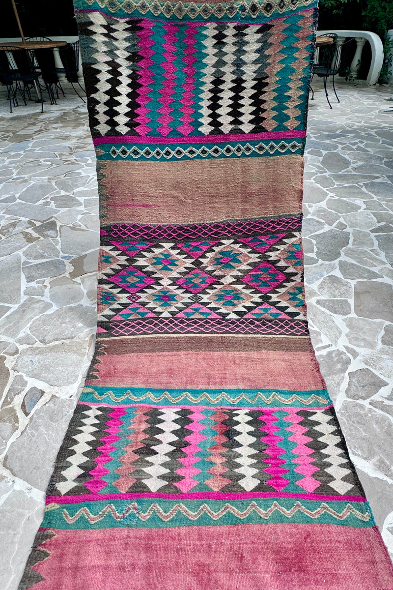 Vintage Moroccan Kilim Rug-lobo-lobo nosara