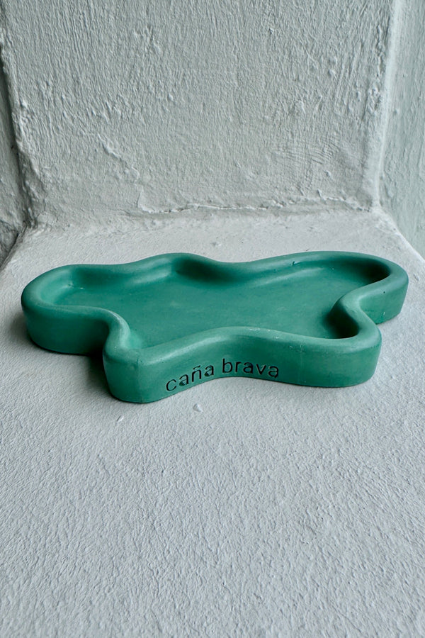 Wavy Tray-Caña Brava-lobo nosara