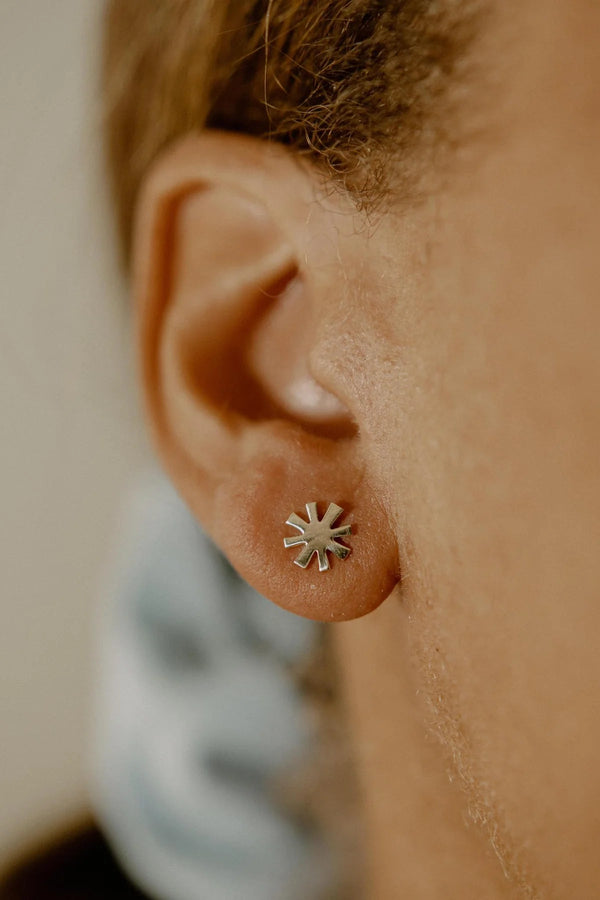 Burst Earring-Eliza Ray Jewelry-lobo nosara