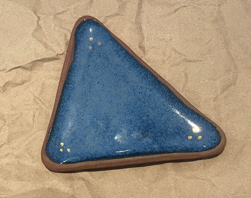 Pottery Triangle Plate - Blue-La Tombola - By Lou Castillo-lobo nosara